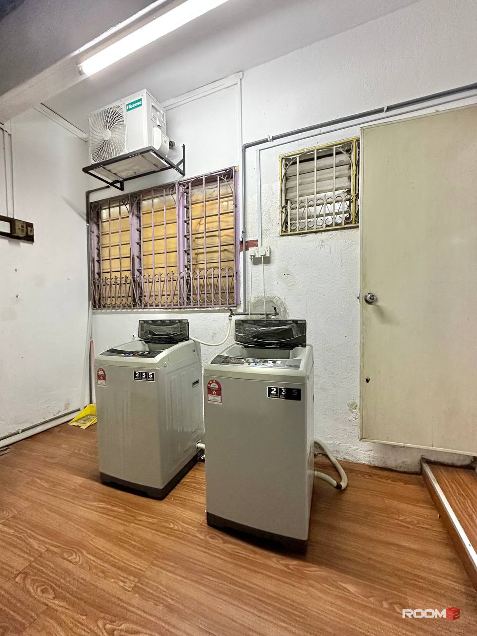 💠PJ SS22, Single room with AC and furniture