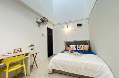 Lets Try Us Now👍🏽, Room Rental Without Deposit 🙅🏽‍♀️ Middle room for rent at Bukit OUG Condominium