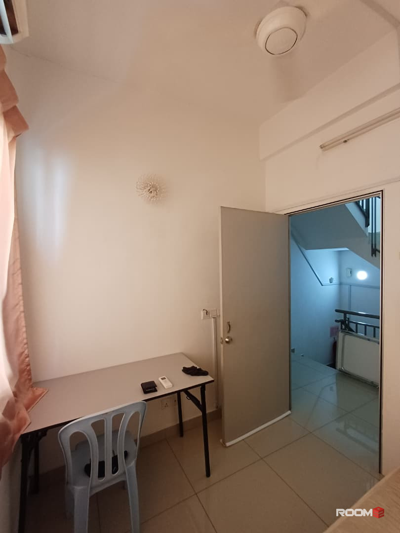 LOW DEPOSIT Single Room to Rent at Setia Alam | Near Setia City Mall
