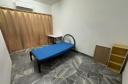 Just a 🚶‍♂️ to INTI College. Middle Room Rent in SS15, Subang Jaya Near Subang Square