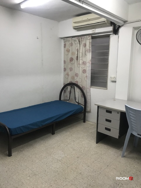 🏠 Middle room for rent in Damansara Utama, PJ. 🛏️📍 🚶‍♂️ Walking distance to Uptown Damansara. 🚶‍♂️🏢