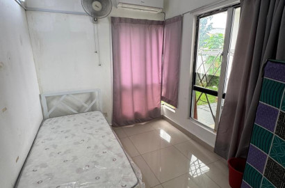 LOW LOW LOW DEPO | Single Room with window