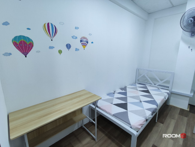 FEMALE UNIT! Room For Rent in Jln Kenari Puchong 160m walk to LRT Station