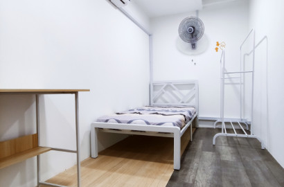 One Month Deposit! Room in Jalan Kenari, Bandar Puchong Jaya walking distance to mall, LRT Station