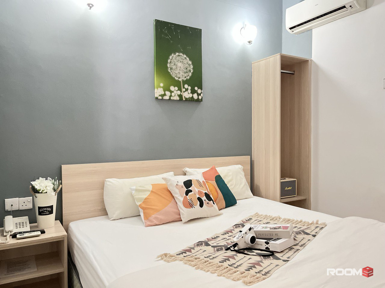 Tight Budget ? Owner Need 2+1 Payment ?💆🏽‍♀️ Rent ZERO DEPOSIT Room ! Limited Room With King Bed🥳 Walking Distance To