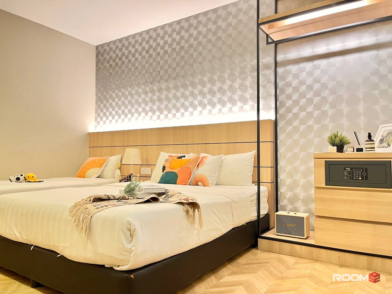 🤩 Contact Us for HUGE PRIVATE ROOM Room At Setapak ! 💢 Room Near Public Transports 😍