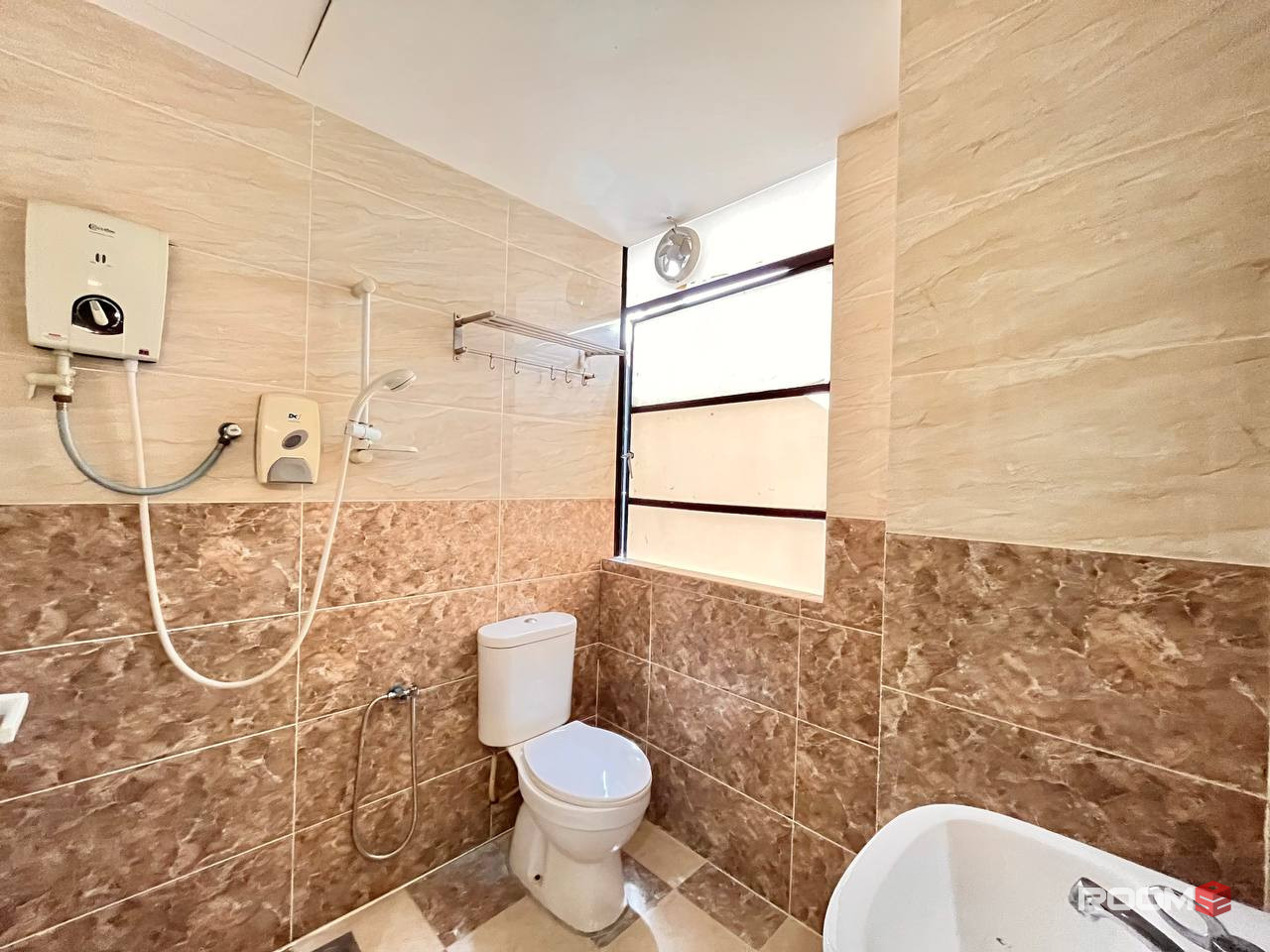 No Fuss Move In🙅🏻‍♂️ 🌞 Zero Deposit Huge Room 5 Min Drive To Sunway Lagoon 🦁