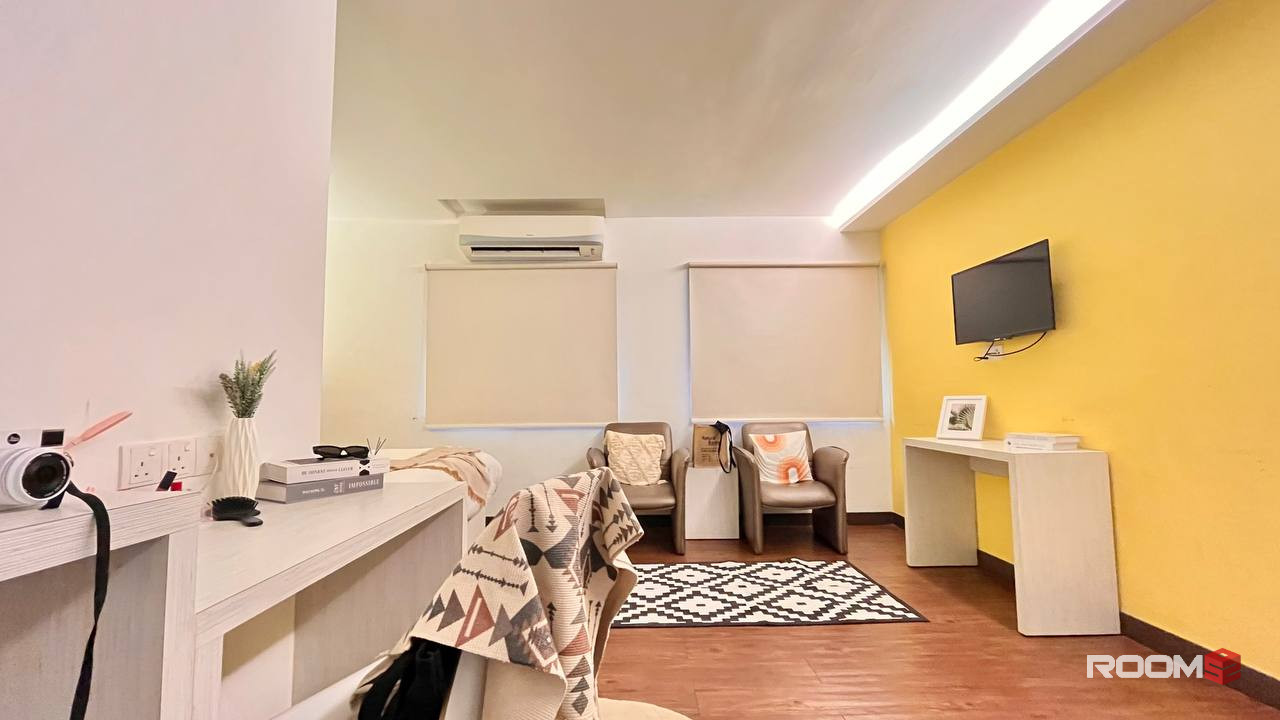 Nicely Modern Design 🌟 With Spotlessly Clean 🧹 At City Edge Maluri 👍🏻 Near To Bus Station & MRT 💯