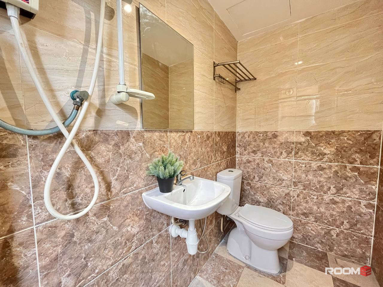 Room Ready to Move in at Bandar Sunway