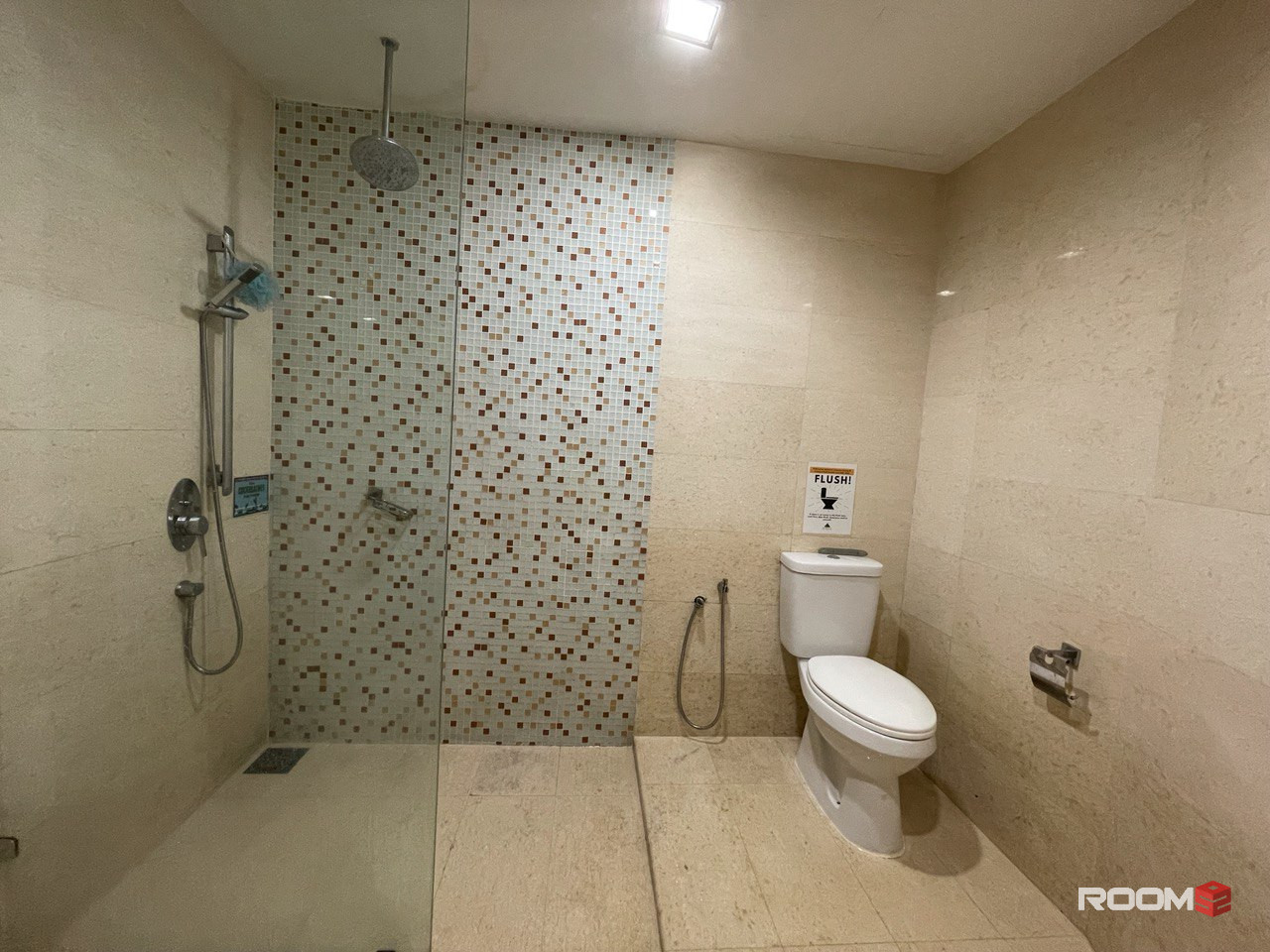 Cozy Medium Room But Cheap? ⚠️ Instagrammable Room Rental At PWTC Area 😡 For ONLY RM600 😱👍🏻