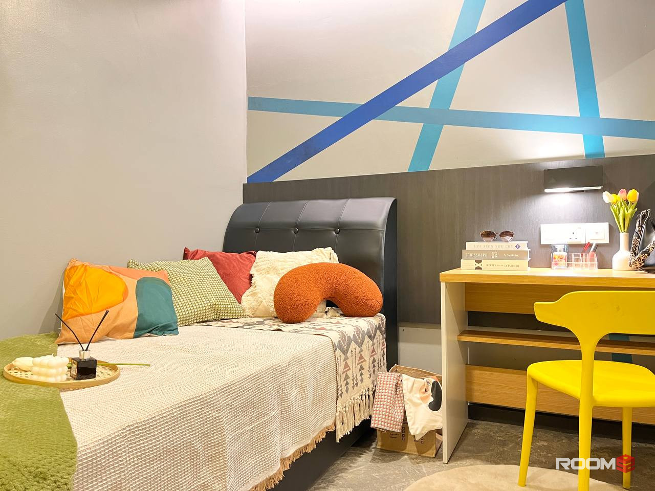 Room With 3 Min Walk To Monorel KL 🚄🏙️ Modern Design ✨