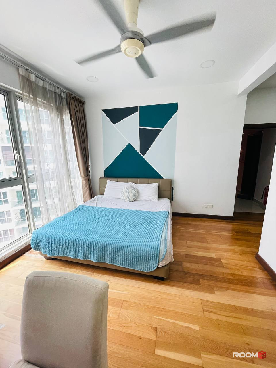 🖐🏽 Stop Scroll Your Phone 📴 Don't Waste Your Time Find Room With Deposit 💯 female Unit At Regalia Residence, PWTC 😍