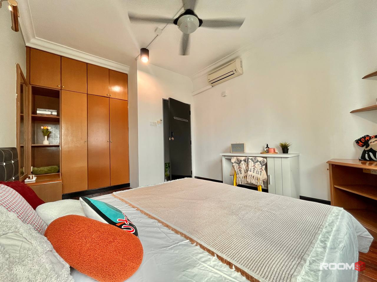 💯 Last Chance To Grab This 🤩 Rent Rooms At Bistari Condo, PWTC 🖐🏻  ZERO Deposit 😱 Only 1 Room LEFT ‼️