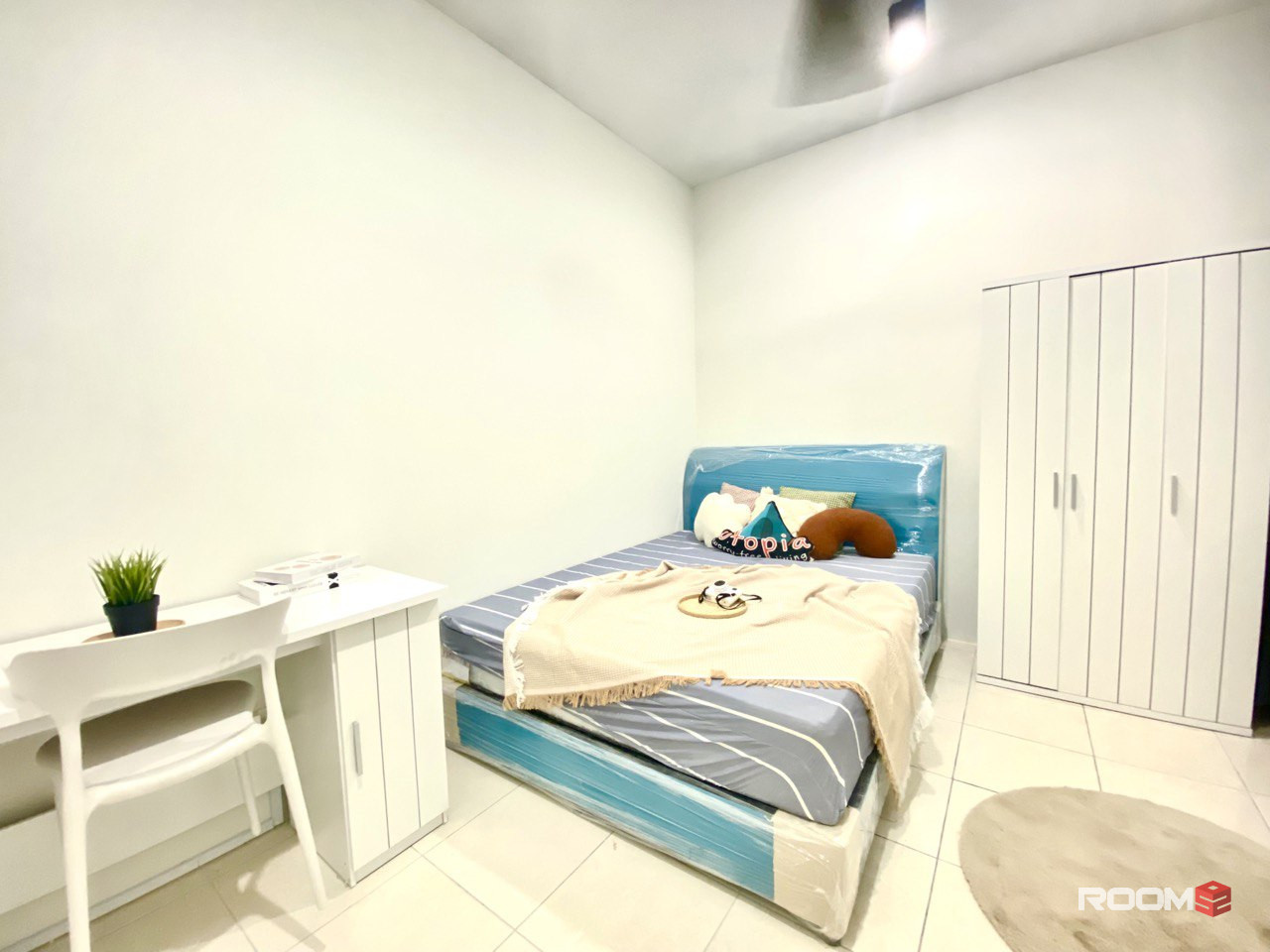 Rent Room Can Save More Money 💰👍🏽 Room Without Deposit 🤑 Fully Furnished 💯 At Platinum OUG, Bukit Jalil 😍