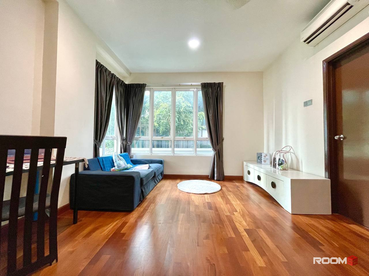 Rent The Right Stay With Us 👍🏻 ⚠️ ZERO Deposit & Fully Furnished 😍 In KLCC Area 🤩 1 Room LEFT ‼️