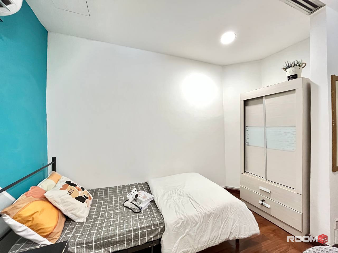 Want To Rent Room In KLCC Area? 👭 With NO Deposit? 🚄🚌 At Desa Kudalari, KLCC 😍 Near To LRT Ampang Park 🚄