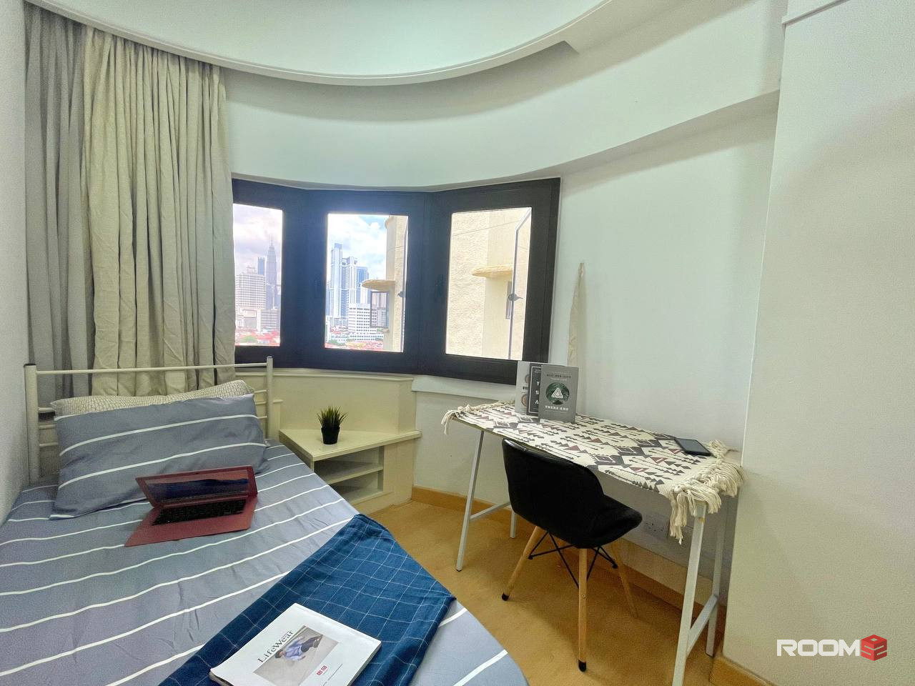 Rent The Right Room With Us 👍🏻 ⚠️ Check This Room 😍 At Villa Puteri, PWTC 🤩 ZERO Deposit 😱‼️