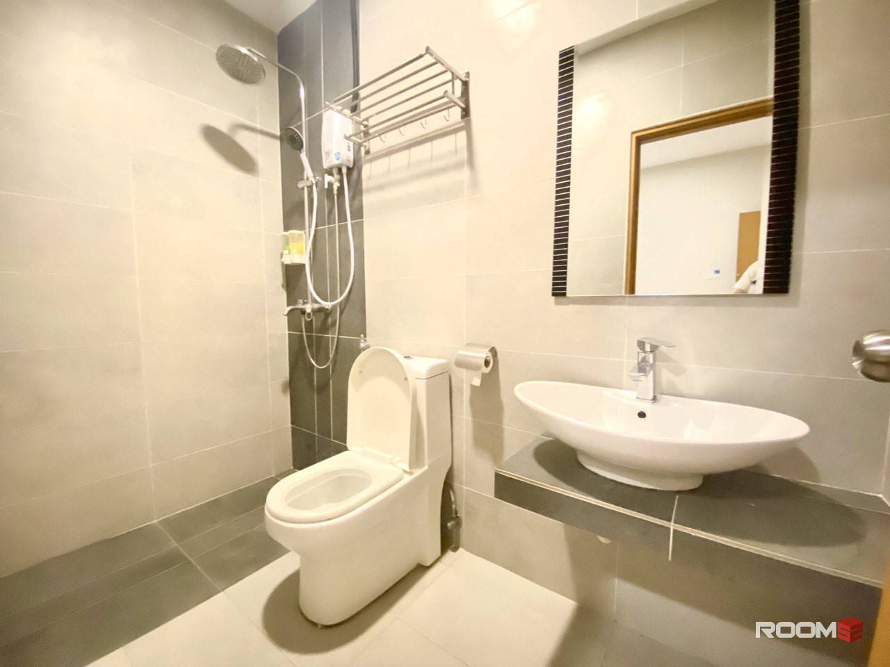 Want To Rent Fully Furnished Unit? 👭 With NO Deposit? 🚄🚌 At SS3, Petaling Jaya 😍 Near To Paradigm Mall 🛍