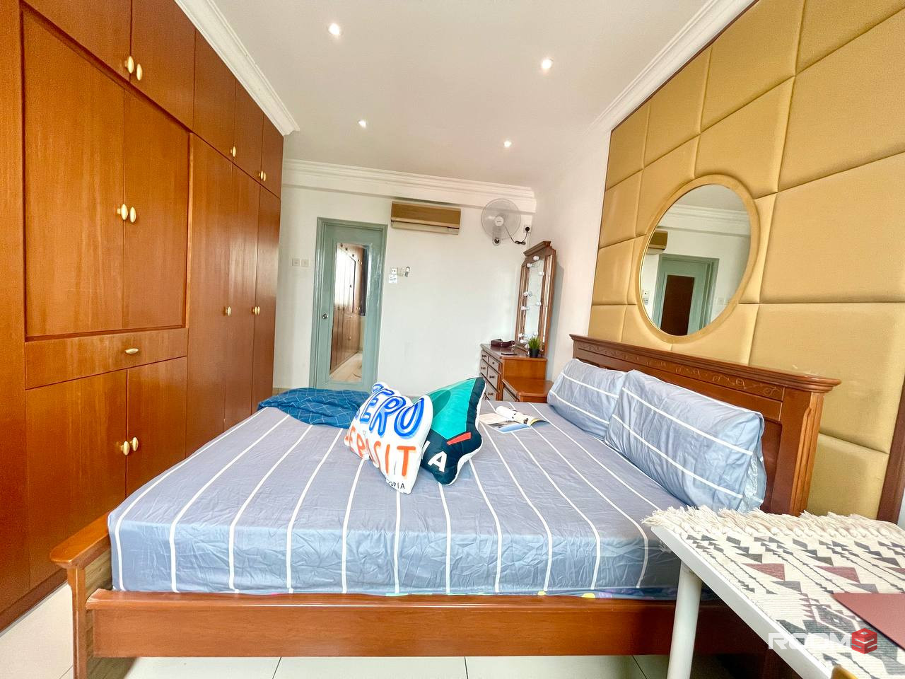 Want To Rent Muslimah Unit Room? 🤔 But NO Budget? 😱 Don't Worry 🫡 Find Us, We Have The Best Room 💯