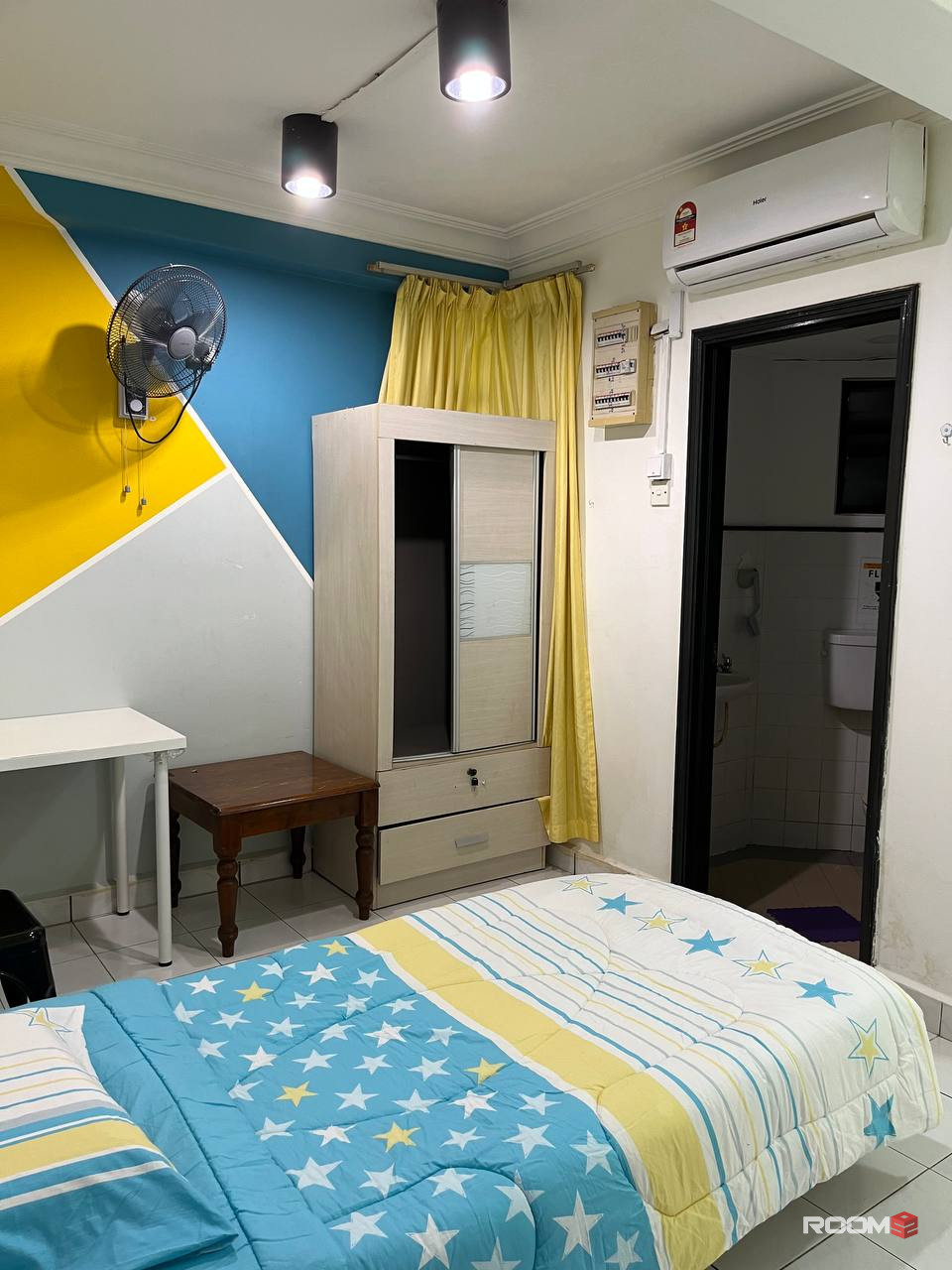 Cozy Bedroom in Bistari Condominium with private bathroom 🛁