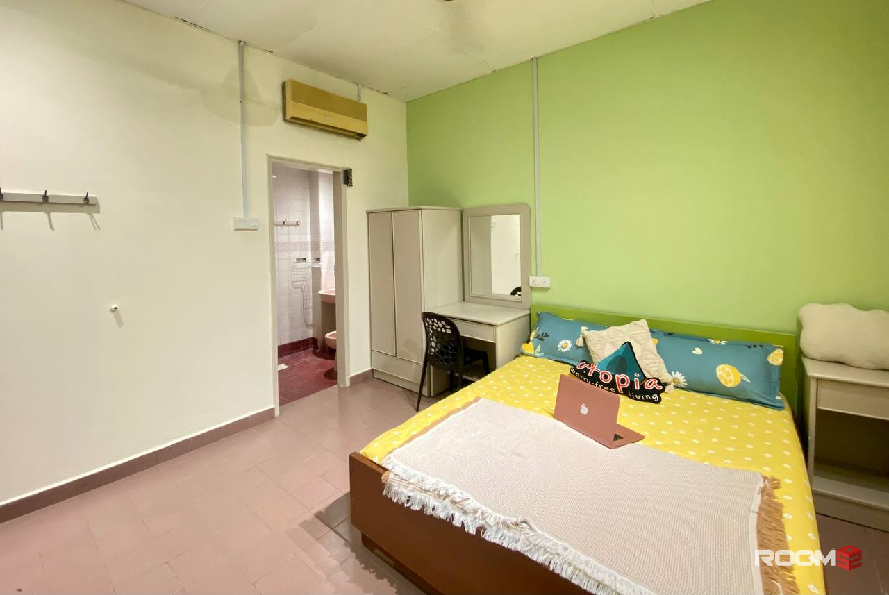 🎓 Prime Room Rentals - Only 3 Minutes to UKM Fakulti Sains Kesihatan (HKL) 🏫