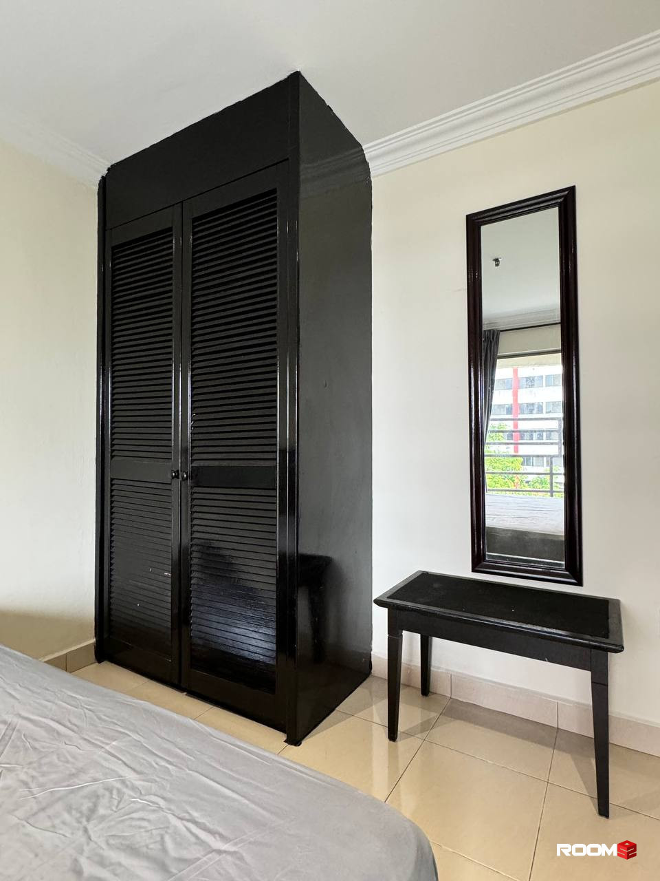 📍🚶🏻‍♂️6 Min WALK to CIQ | 🚗 6 Min DRIVE to Stulang, 7 Min to JBCC📌AVAILABLE Master Room bathroom attached for rent✨