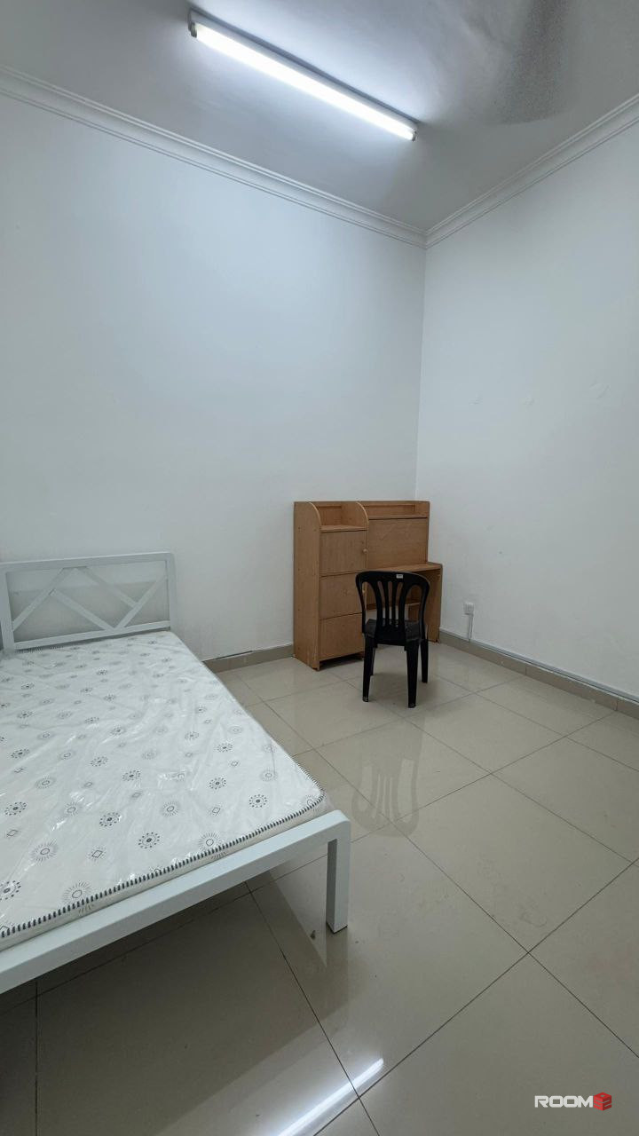 ❄️💥 Aircond Room in Kota Kemuning — Comfortable & Affordable!