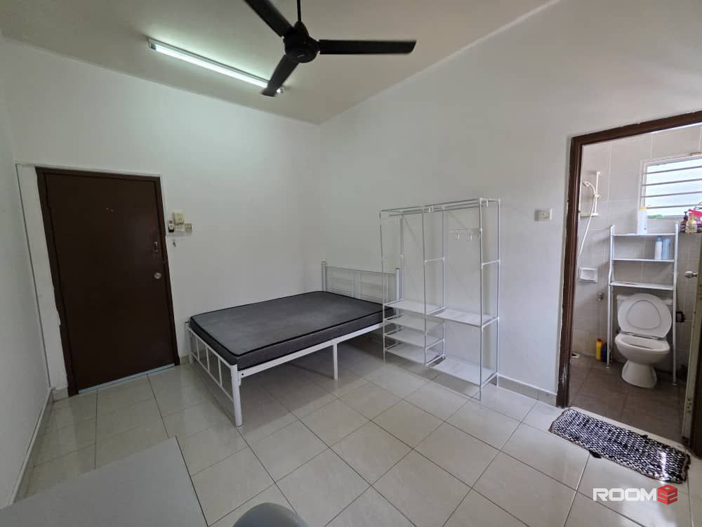 🌟❄️📍 Kota Kemuning Aircond Room for Rent — Move-In Ready!