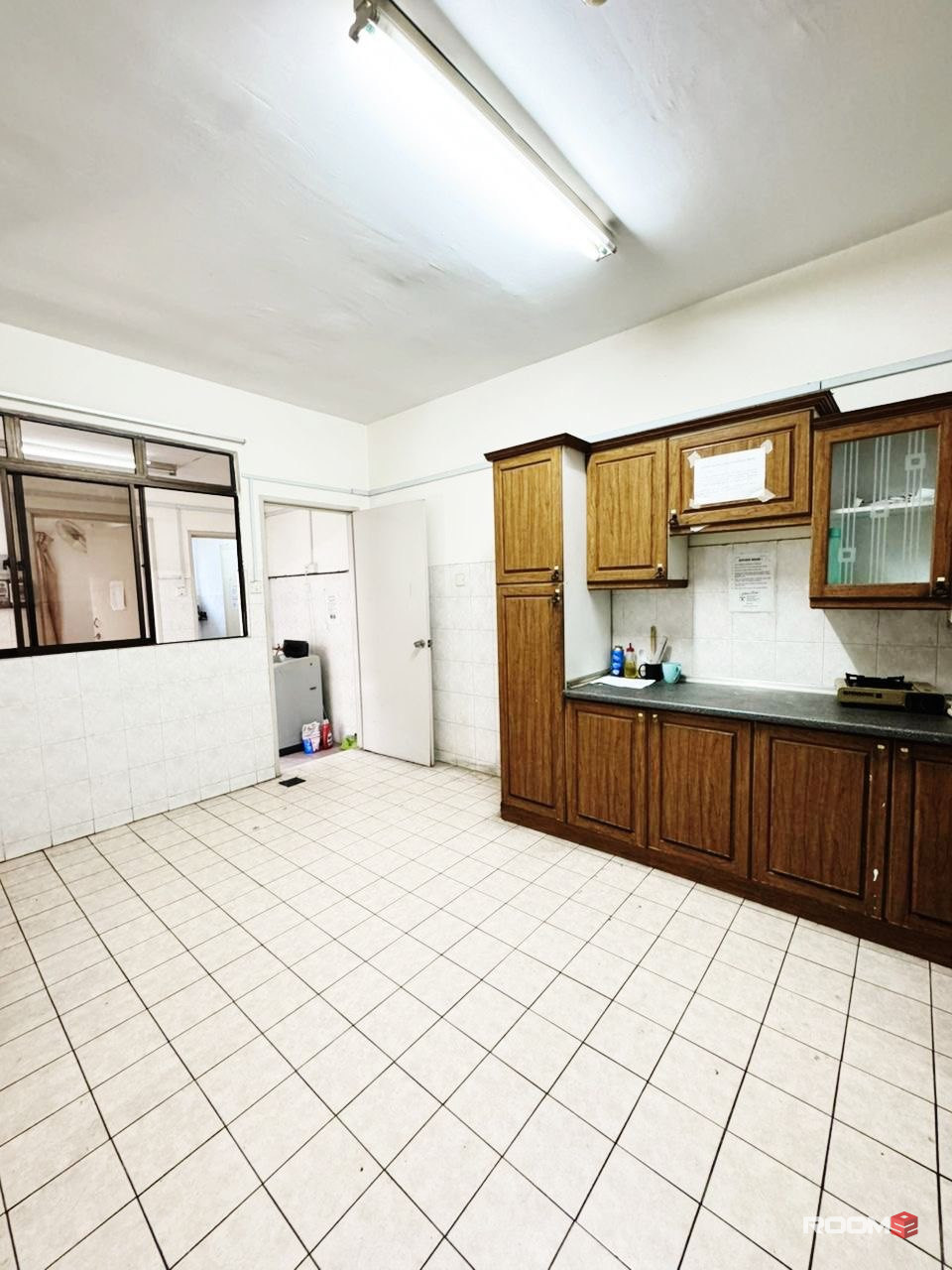 🏠 [NO DEPOSIT] Medium Room @ Bandar Utama 🚗10 mins drive to 1 Utama Shopping Centre, The Starling Mall, Centrepoint