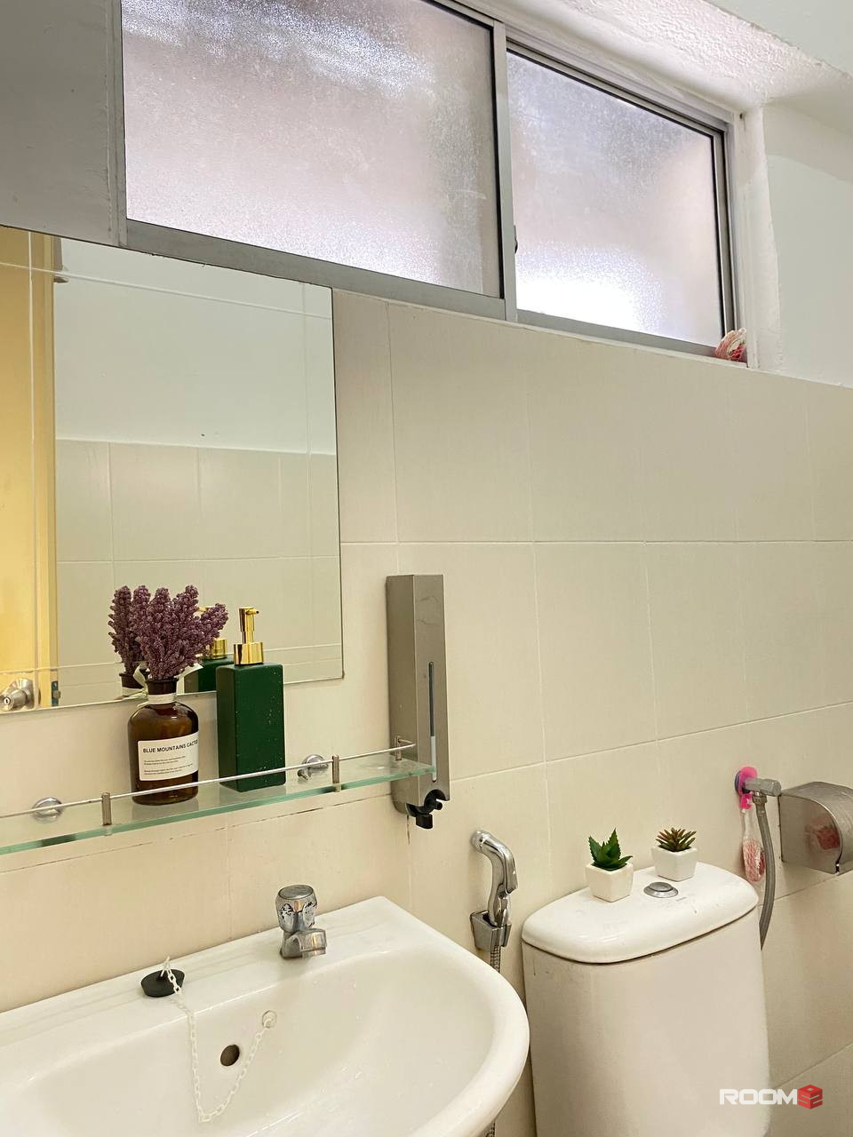 12 Mins 🚶‍♂️to IMBI MRT Station🚉Private Room in Jln Imbi Bukit Bintang😍