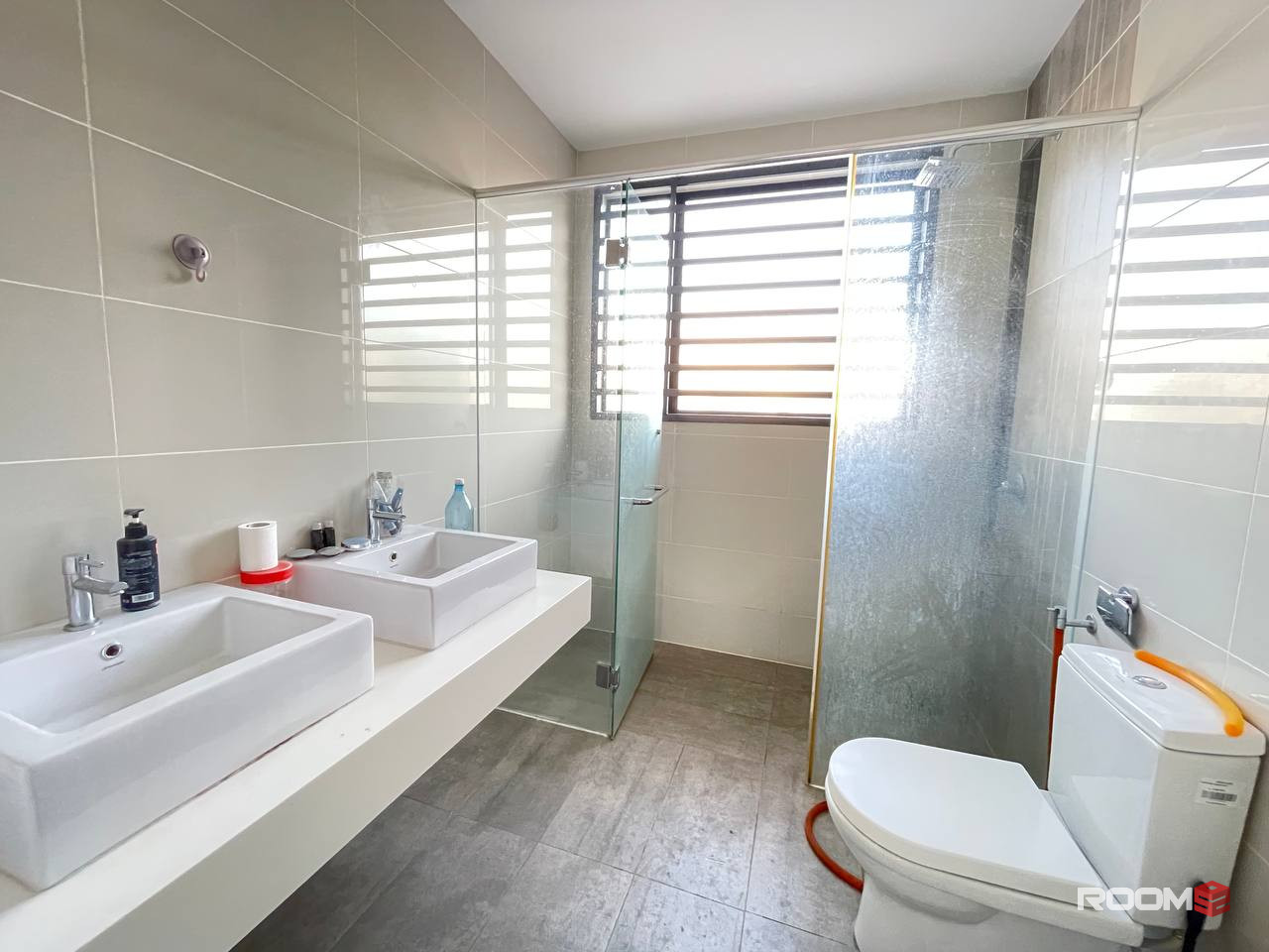 [Bilik Sewa Cozy & Privacy] ,The terresse , [Bilik Master + Tandas Sendiri] , Kuis , Bandar Seri Putra ,Bandar Puteri