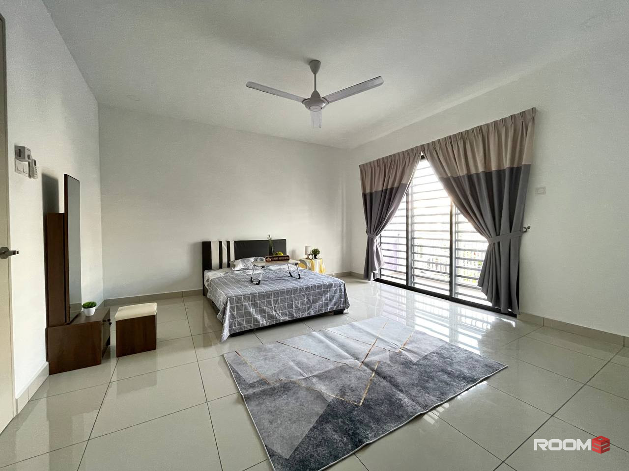 [Bilik Sewa Cozy & Privacy] ,The terresse , [Bilik Master + Tandas Sendiri] , Kuis , Bandar Seri Putra ,Bandar Puteri