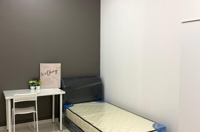 COZY and fully furnished [AC & WiFi FREE] Single Room for RENT at Bandar Sri Sendayan, Sendayan