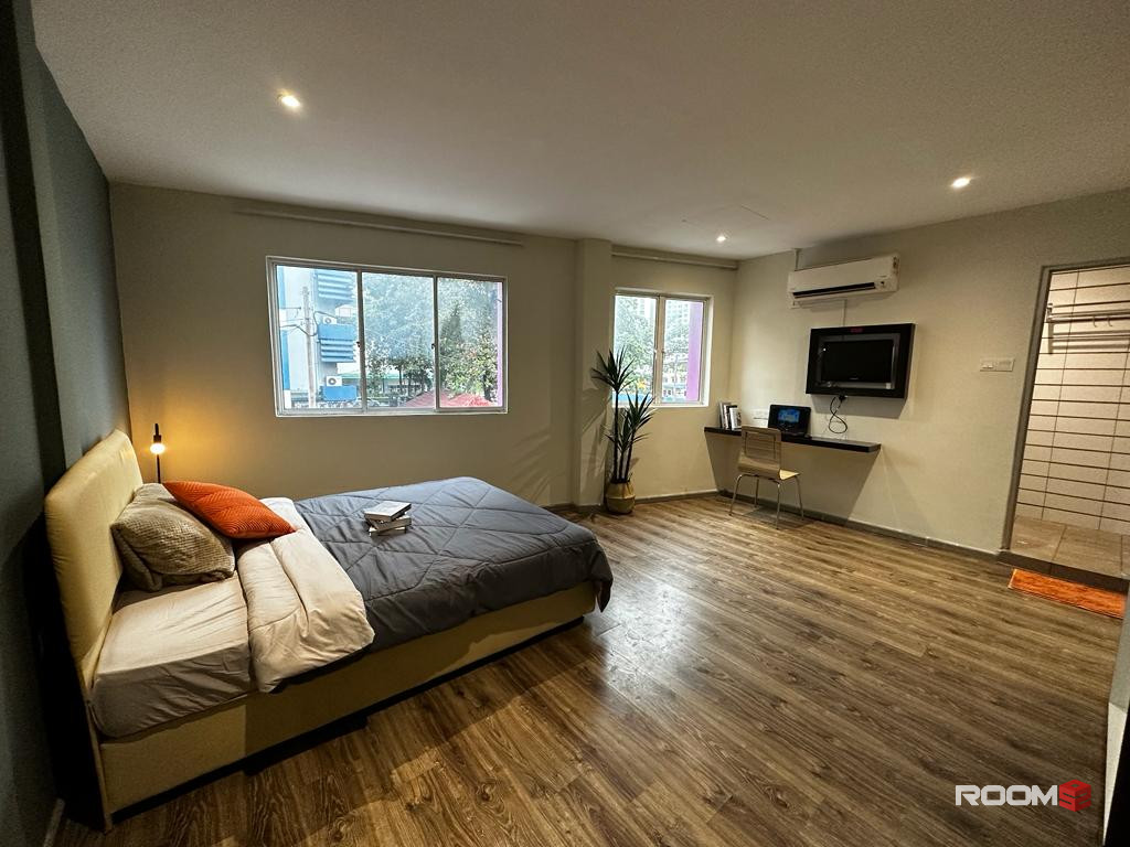 Rent a Room WITHOUT Regrets!👏🏼  ZERO DEPOSIT Room At Titiwangsa