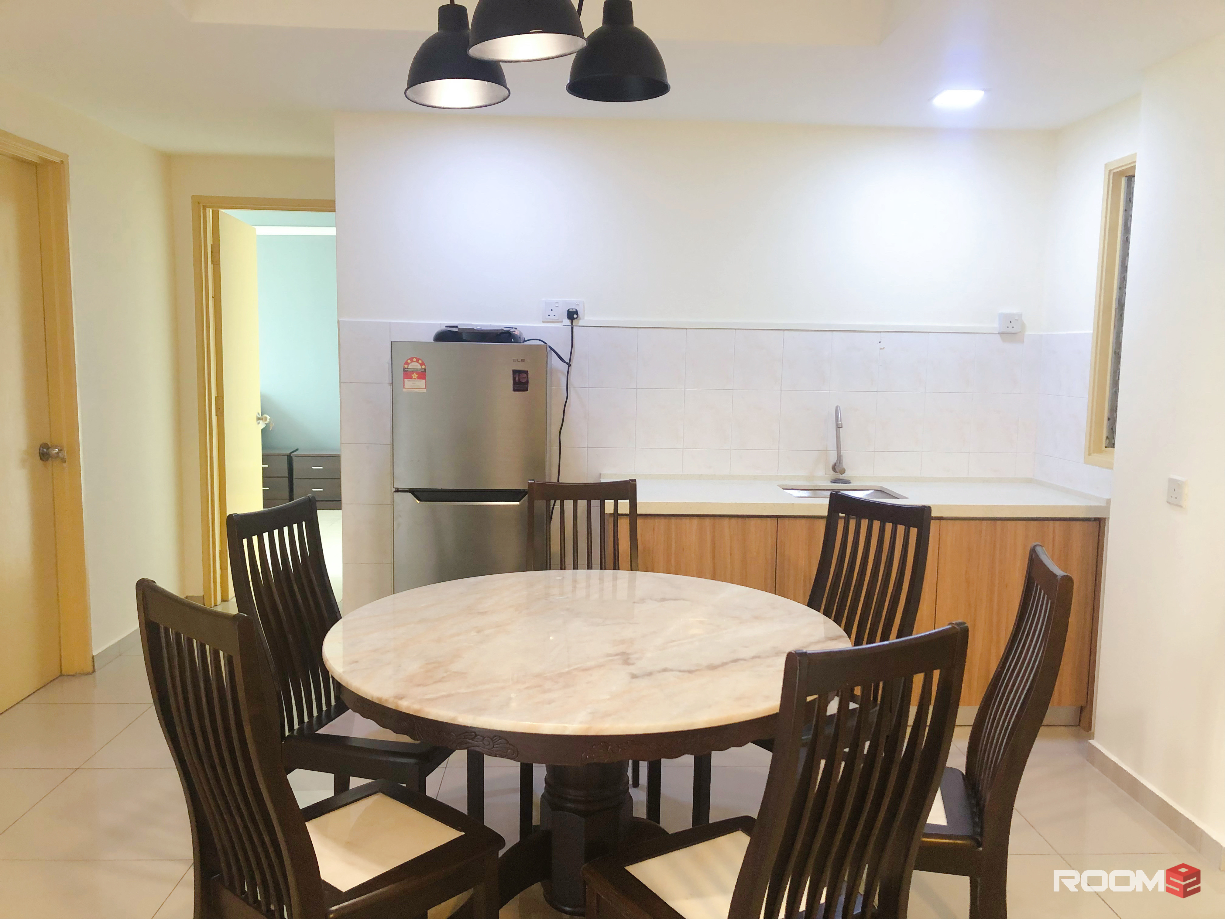 Premium ⭐️ Single Room Fully Furnished @ Elmina Green, Special Promotion, New Aircond Wardrobe Table Chair Mattress