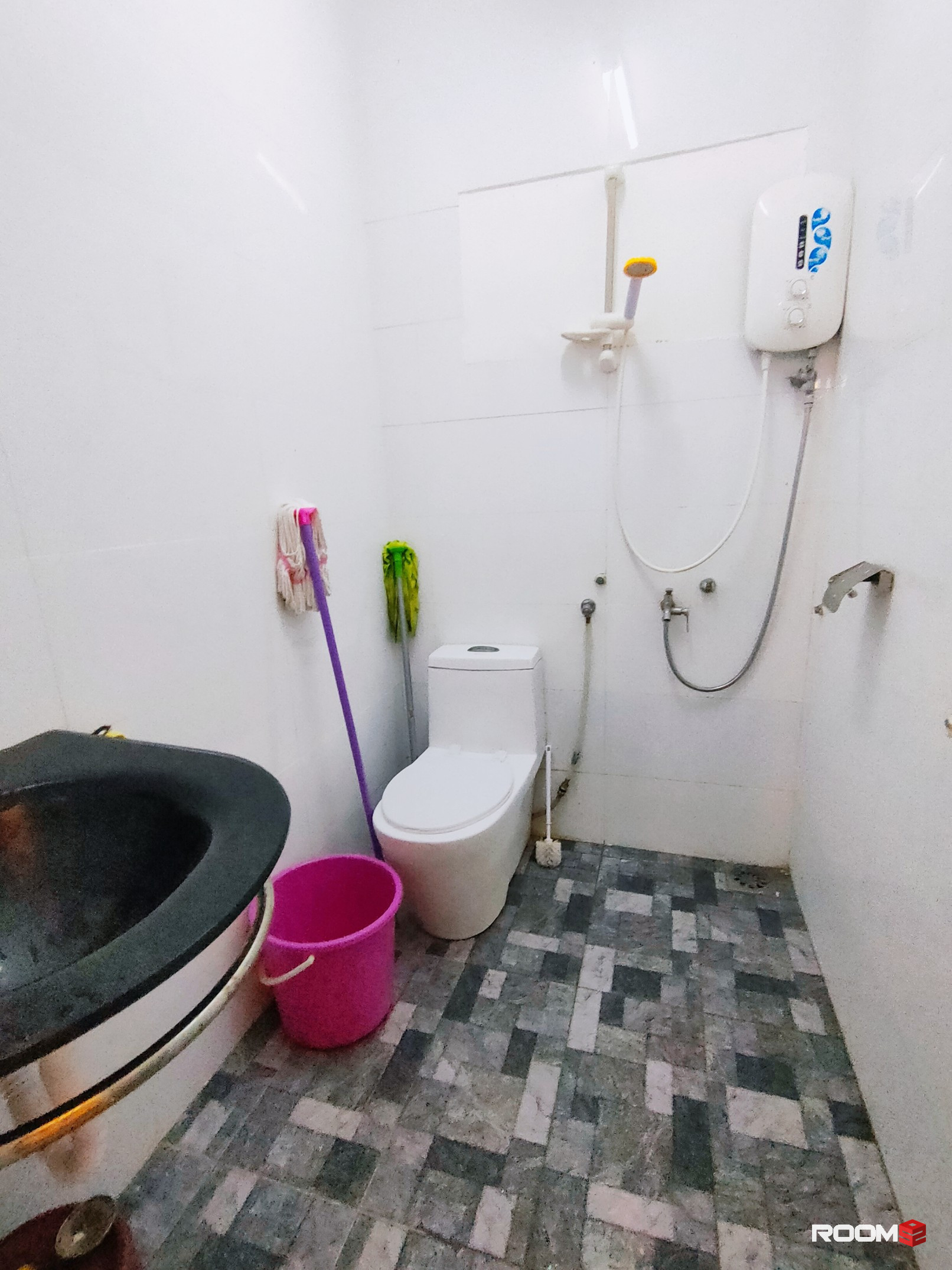 ✨Limited Window Room available🔥 walking distance to SS2 town🚶🏽