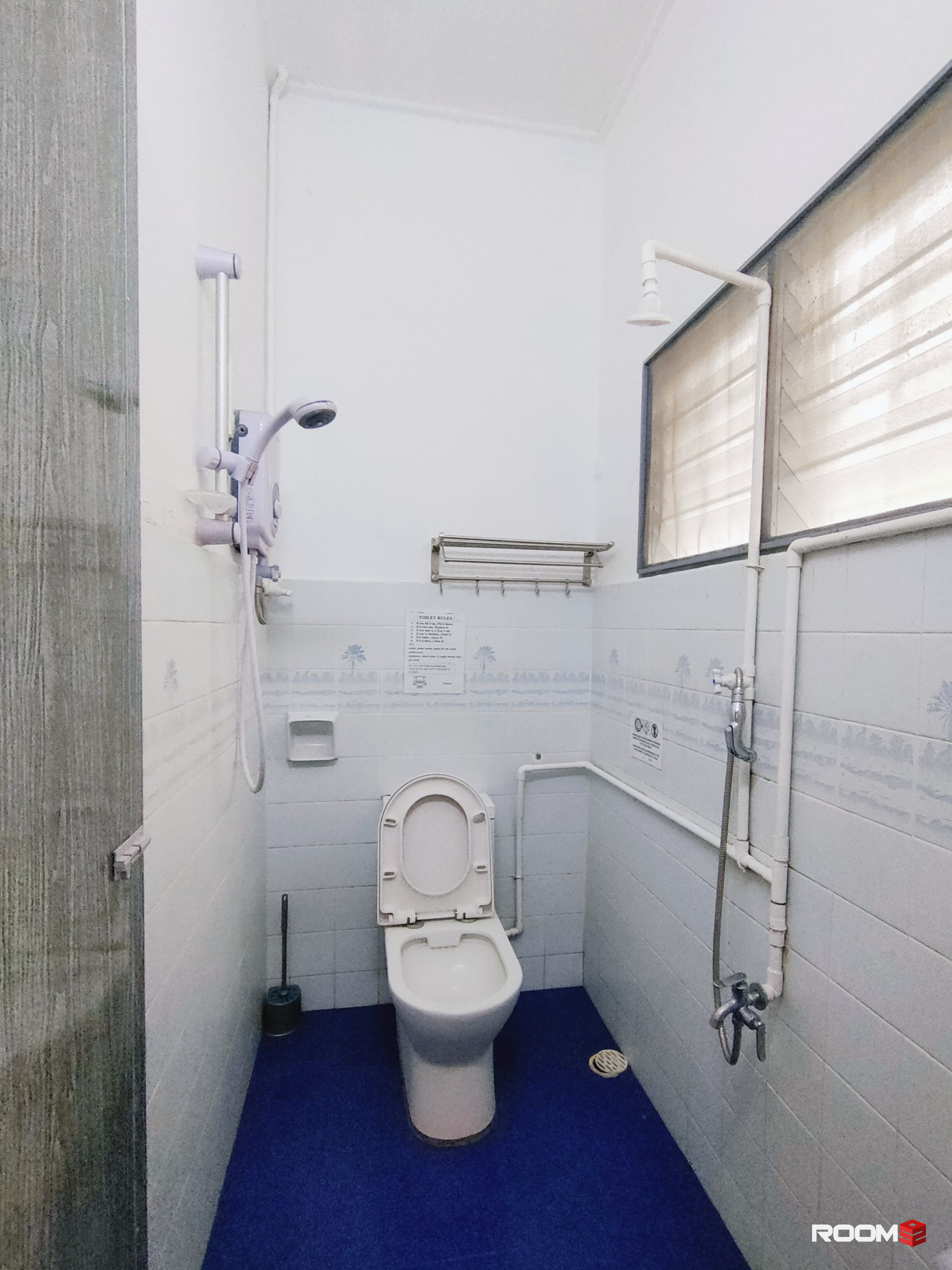 🌳✨ SS2 single room with outdoor window walk 100m to LRT ✨🔑