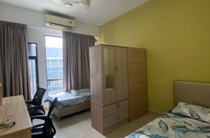 😍Affordable Shared Room with PRIVACY! 📍Right beside KDU College!