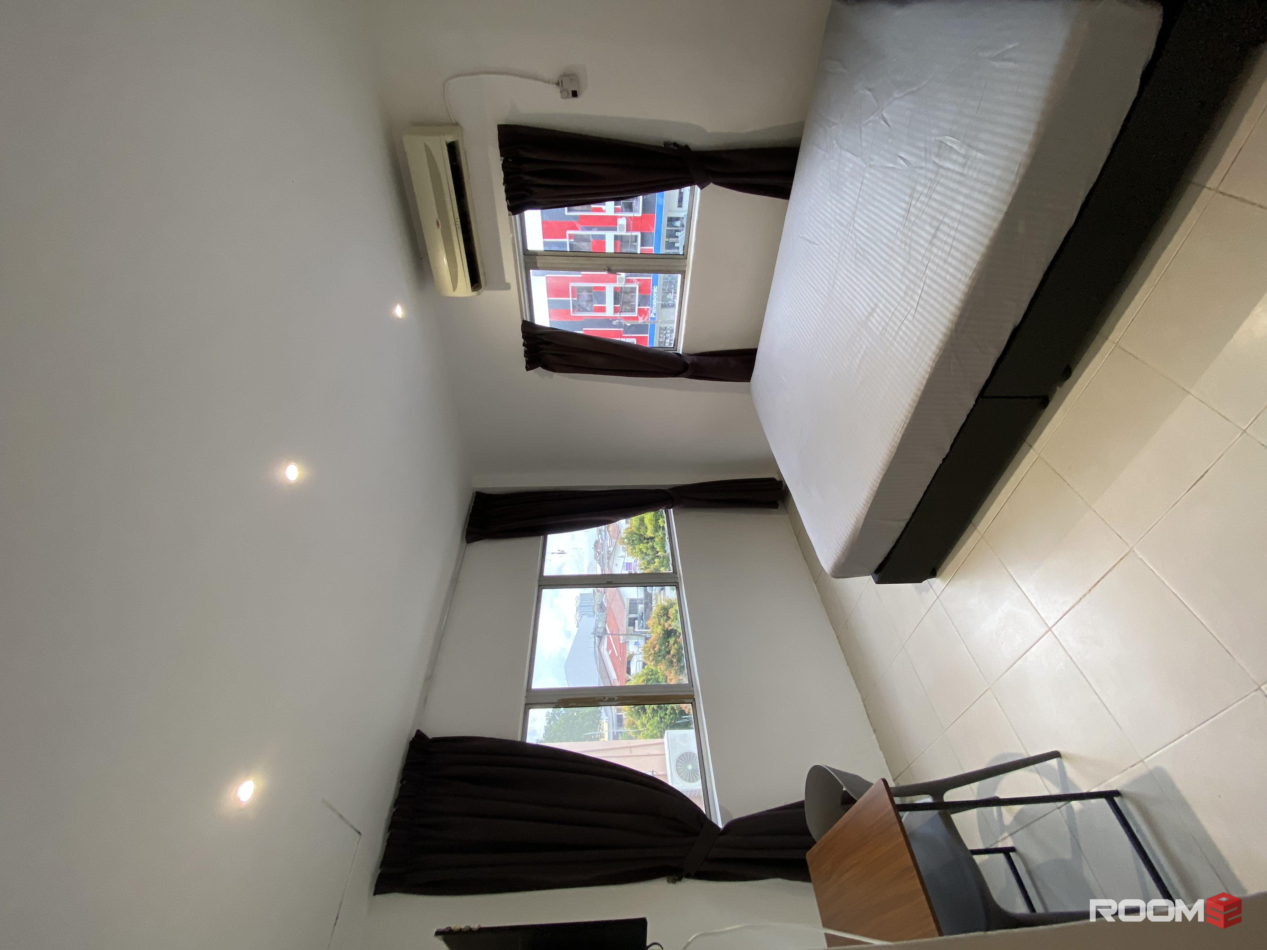 🛏️Private Queen Bed in Casavilla SS3 with Own Bathroom 🚽 in Petaling Jaya