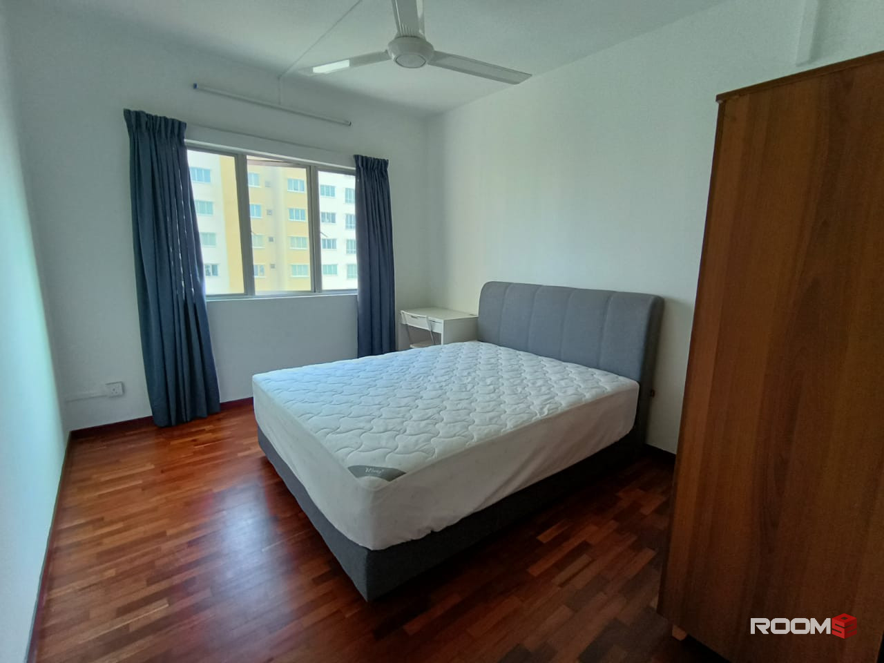 Bukit Jalil - All Female Unit - Middle Room For RENT ( CHINESE FEMALE ONLY )