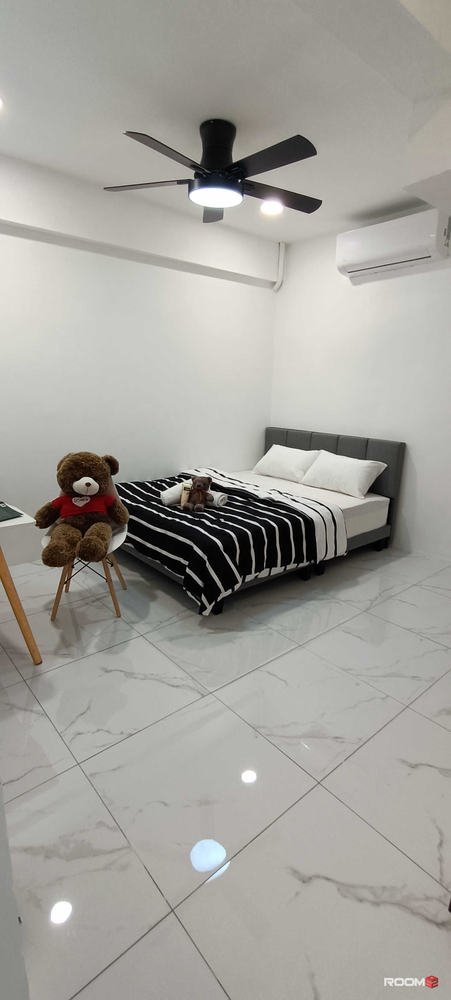 Middle Room Near Sunway/Icon City/Paradigm Mall/SS3/SS2/Kelana Jaya