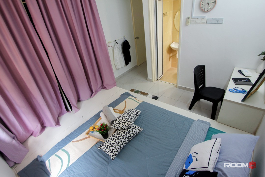 [New Unit 👍] Master Room with Own Bath @ Danau Idaman, Taman Desa