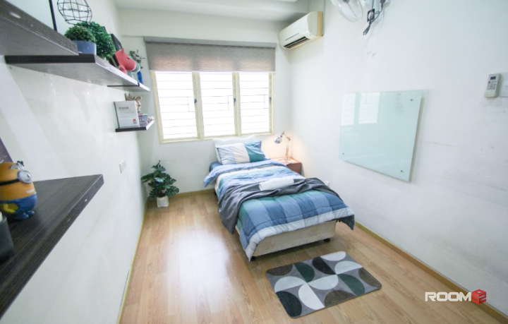 [ seri kembangan east lake residence penthouse ] fully furnished middle room with private bathroom for rent rm700