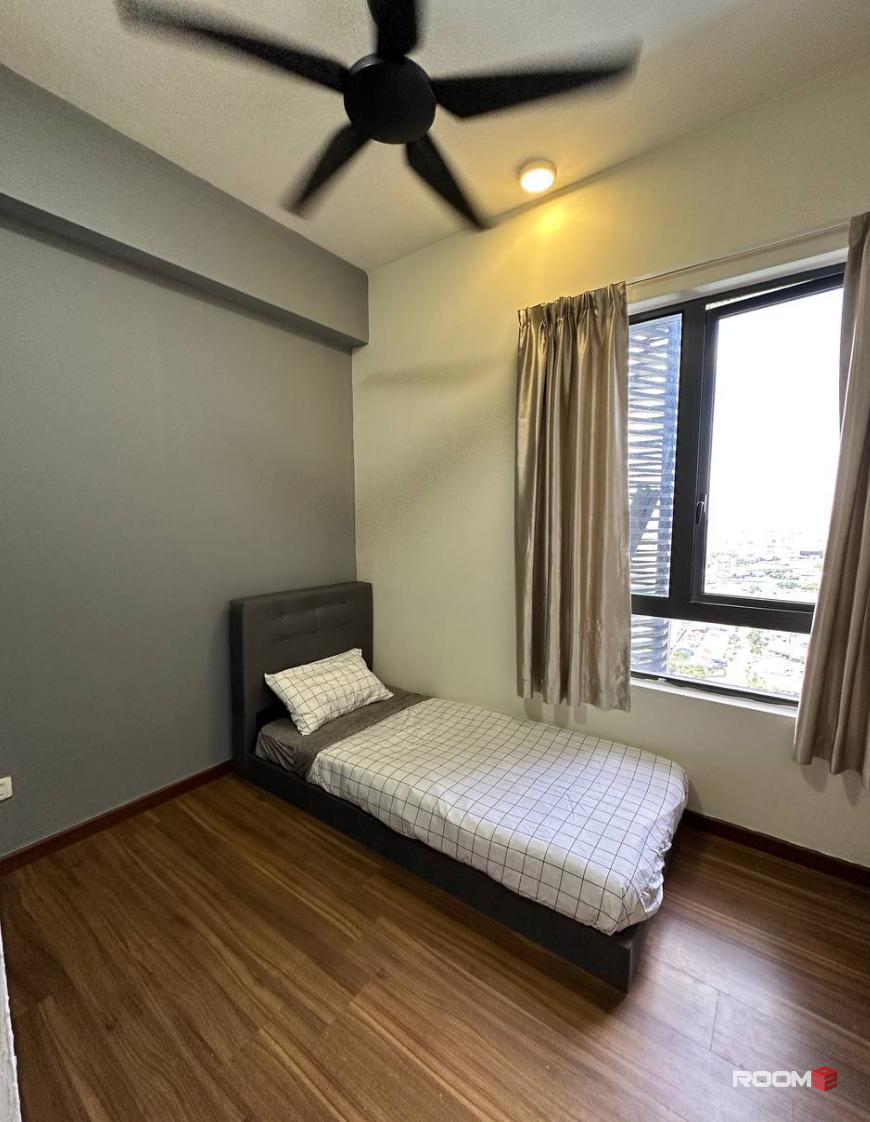 Brand New Fully Furnished Single Bedroom @ The Petalz, Old Klang Road