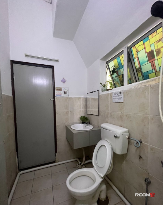 🏢 Photo for Reference — More Rooms Available!