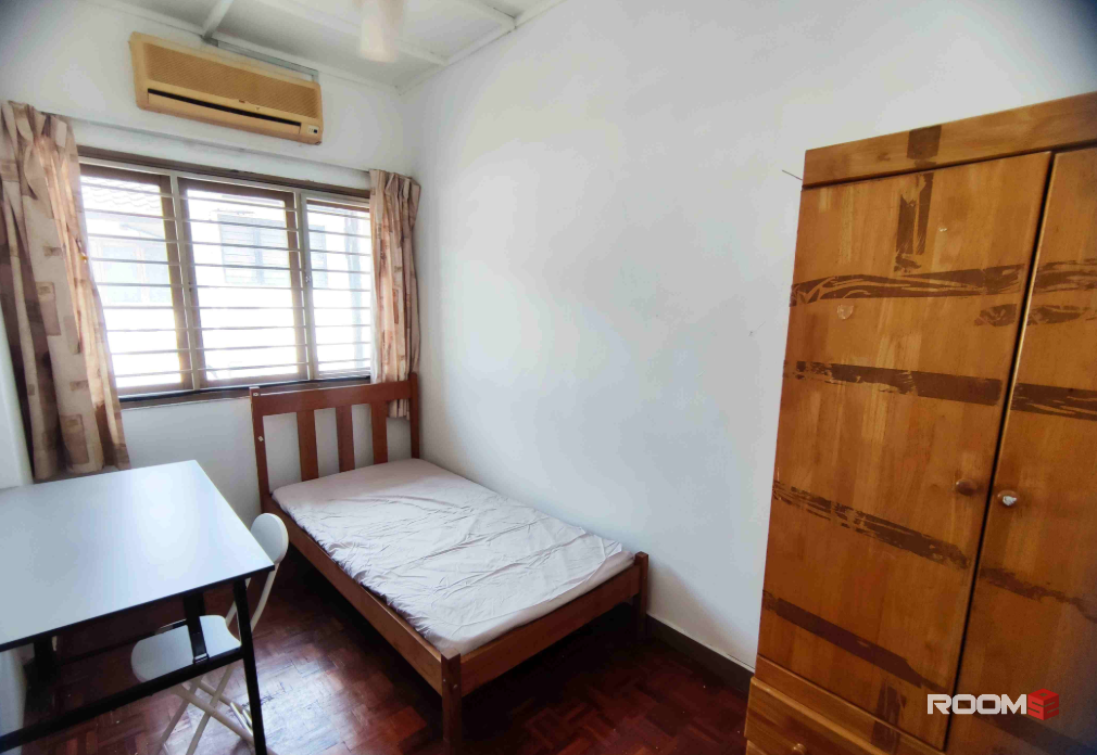 💼🚆✨ A Commuter’s Gem — Near LRT Kelana Jaya, Low Deposit Required.