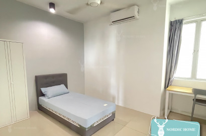 【Low Deposit & New Renovation】Platinum Lake PV15 Aircon Room, Setapak