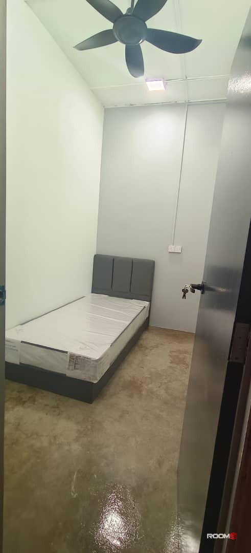 Fully Furnished Room For Rent At Ampang (Single Bedroom)