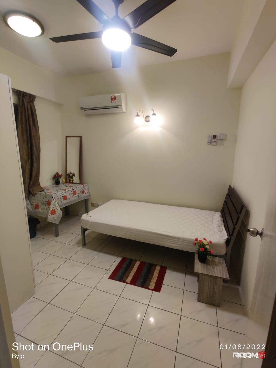 Single Room at Bangsar South, Pantai