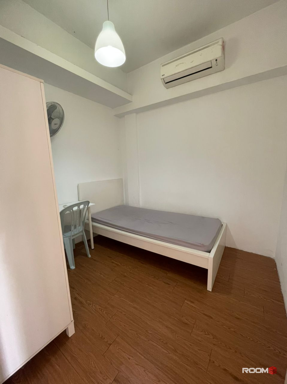 4mins walk to INTI College. Single Room Rent in SS15, Subang Jaya with No Deposit